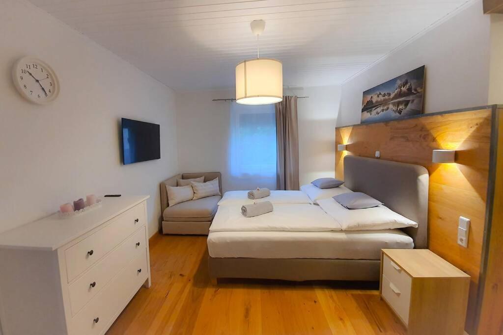 Tiny Kozma Apartment Bodensdorf Buitenkant foto